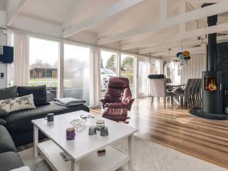 Pool House with Petanque Court - 3