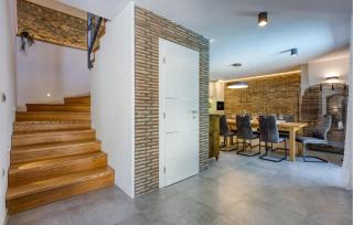 Amazing Home In Lanisce - 7