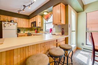 Walk to Angel Fire Resort! Mtn-View Condo Near Fun - 8