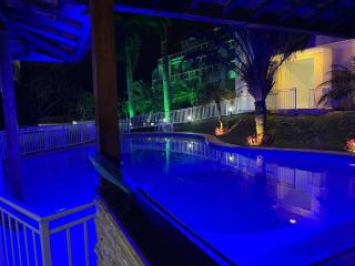 Flat com piscina - Itaipu - 7