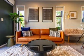 Cozy & Stylish Central City Retreat 1-Bedroom Retreat - 0