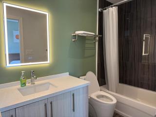 Spacious New 3BR Townhome Walking to Falls - 1