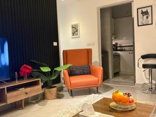Luxury Lake View 2Br Privado Madinaty - 5