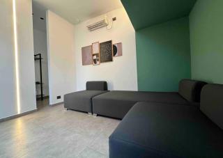 Opulento apartamento, con jacuzzi y aire acondicionado , 4 habitaciones 5 baños, Poblado Medellin - 2