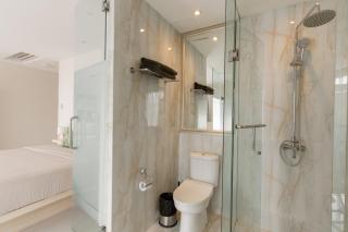 Bustle Base Coliving and Coworking Space - 4