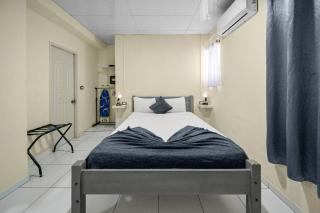 Cheap Hotel Room in Sosua Center - 3