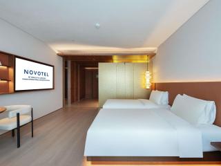 Novotel Xiamen International Convention Center - 2