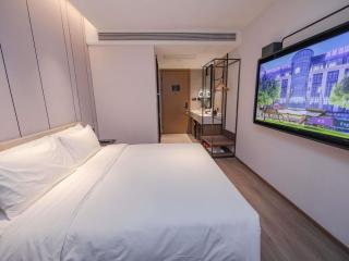 Mercure Shanghai Lujiazui Financial Center - 1