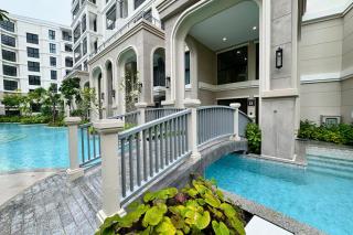 Title Legendary pool view grand suite E305 - 6