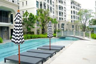 Title Legendary pool view grand suite E305 - 4