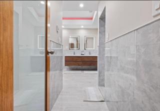 Luxury Hudson Riverfront Residence - 3