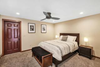 Sunny McCall Getaway Sleeps 8 Pool & Walk To Lake - 6