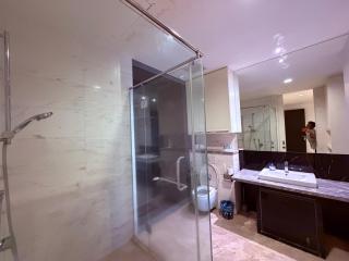 Platinum klcc by SkyBlack - 7