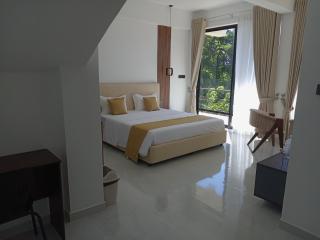 Solitary Resort - 0