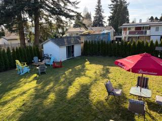 Near Vancouver FIFA Fan House Games, Backyard & Parking - 1