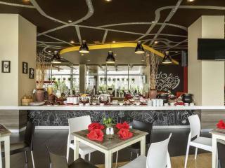 Ibis Surabaya City Center - 2