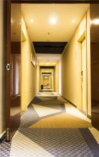 Jtour Inn Wuhan Hankou Railway East Plaza - 8