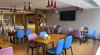 Borrman Hotel Zhanjiang Wuchuan Jinsha Plaza - 4