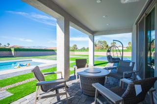 Modern Spacious 6BR Villa with Game Loft 5 Min to Strip, Stadium & Shopping! - 6