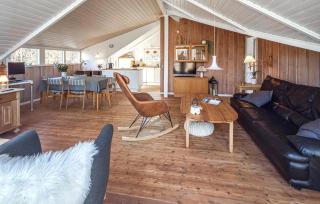 3 Bedroom Amazing Home In Ebeltoft - 1
