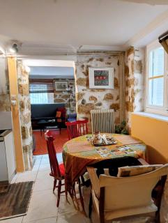 Acropolis Stone-built charming lodging 70 sq m - Athens - 1