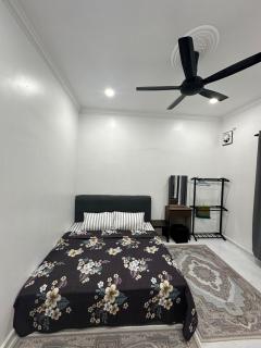 Seri Damad Dungun Homestay - Dungun - 2
