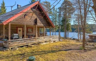 Awesome Home In Grythyttan With Lake View - 1