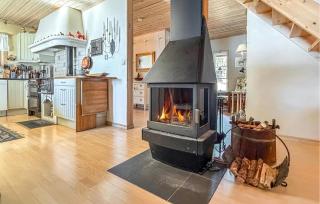 Awesome Home In Grythyttan With Lake View - 6