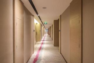 Lavande Hotel Wuhan Jianghan Road Dunli Gate Metro Station - Wuhan - 7