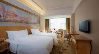 Vienna Hotel Guangdong Huidong Herung Pedestrian Street - Huidong - 2