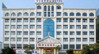 Vienna Hotel Ganzhou Economic Development Zone 1st Hospital West High-Speed Railway Station - 3