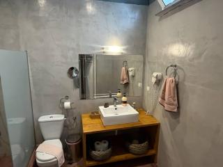 Zeus House - 7