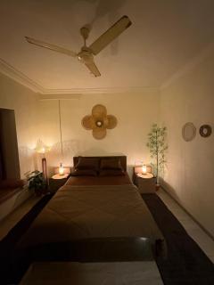 Cozy Retreat in Royal Palms - 1