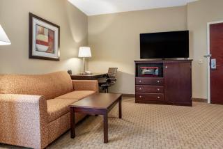 Comfort Suites Biloxi/Ocean Springs - 3