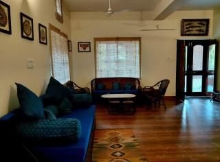 Blue City Escape-Luxury Family Suite in Farmstay - 0