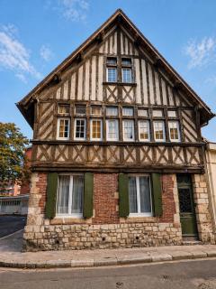Charmant 2 pièces - La Petite Maison Historique du centre de Lisieux - 3