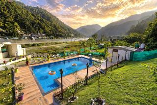 Aqua Tree Resort - 1