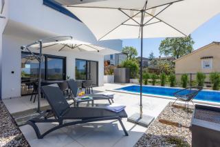 Villa Vela - 7