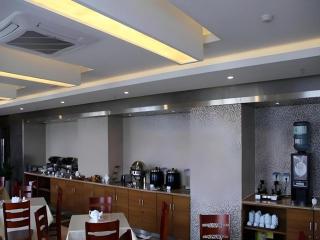 GreenTree Inn Jiangxi Nanchang XianGYAng Road Lianxi Road Business Hotel - 7