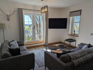 Royal Gardens Apartment 10 - 9