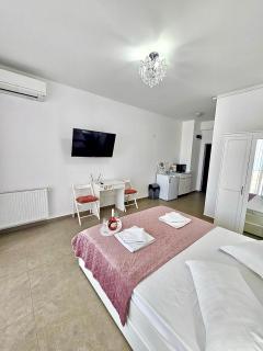 Summerland Seaview Premium Apartments - 5