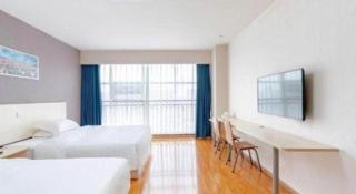 7 Days Inn Chengdu Huayang Metro Station Binfen Plaza - 2