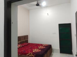 Starview Guest House Homestay - 1