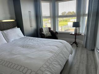 Relaxed stay central to beaches, bikes, golf & fun - 0
