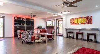 Econo Lodge Inn & Suites Enid South - 4
