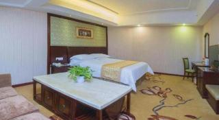 Vienna Hotel Shenzhen International Exhibition Center Fuhai Qiaotou - 1