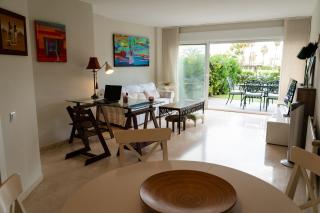 Apartamento con terraza, vistas al jardín y piscina, junto a playa y golf - 5