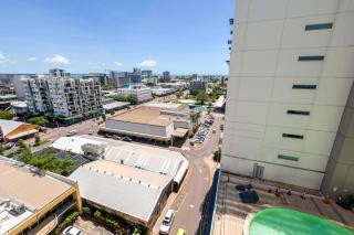 High Life Studio | King Bed | Kitchen | Pool - 4