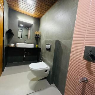 StayLuxe Rooms & Apartments Near BKC, Chembur - 3