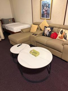 Comfort Stay At Times Square East - 6